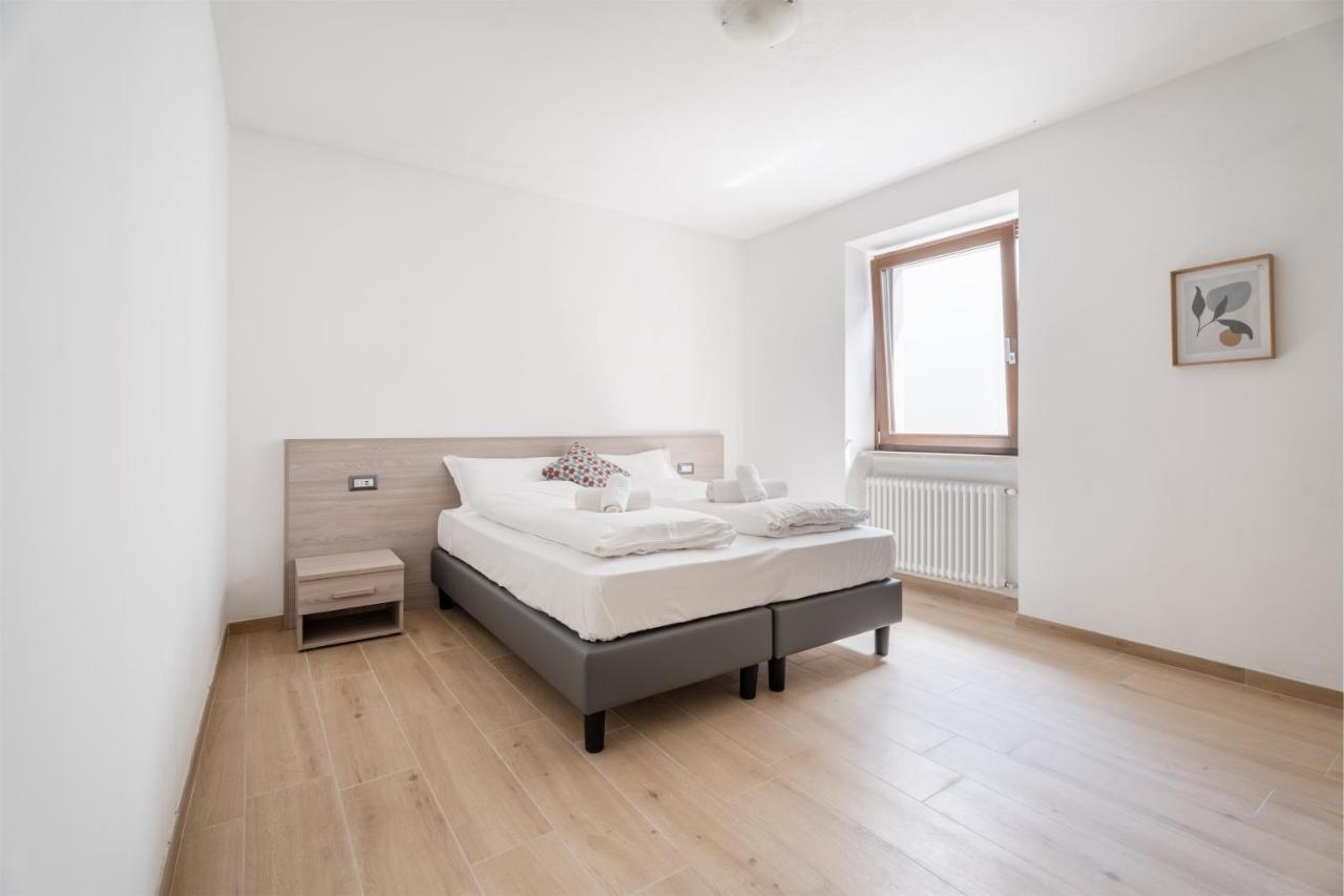 شقة Casa Stefano ريفا ديل غاردا المظهر الخارجي الصورة