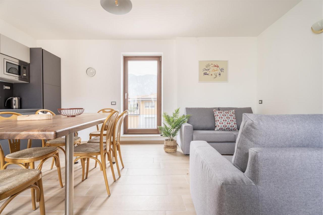 شقة Casa Stefano ريفا ديل غاردا المظهر الخارجي الصورة