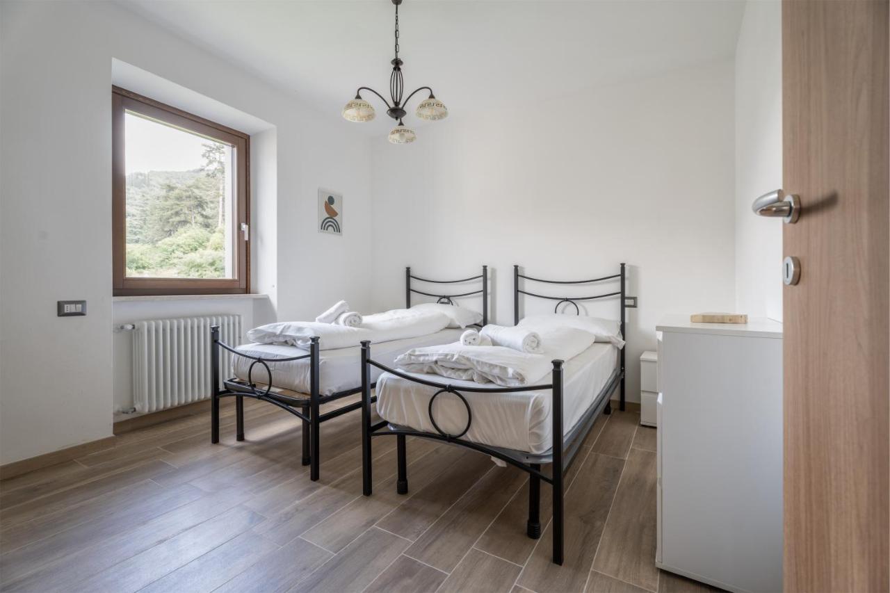 شقة Casa Stefano ريفا ديل غاردا المظهر الخارجي الصورة